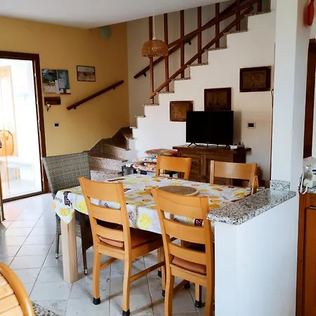 Casa Su Rimediu Casa de Férias *